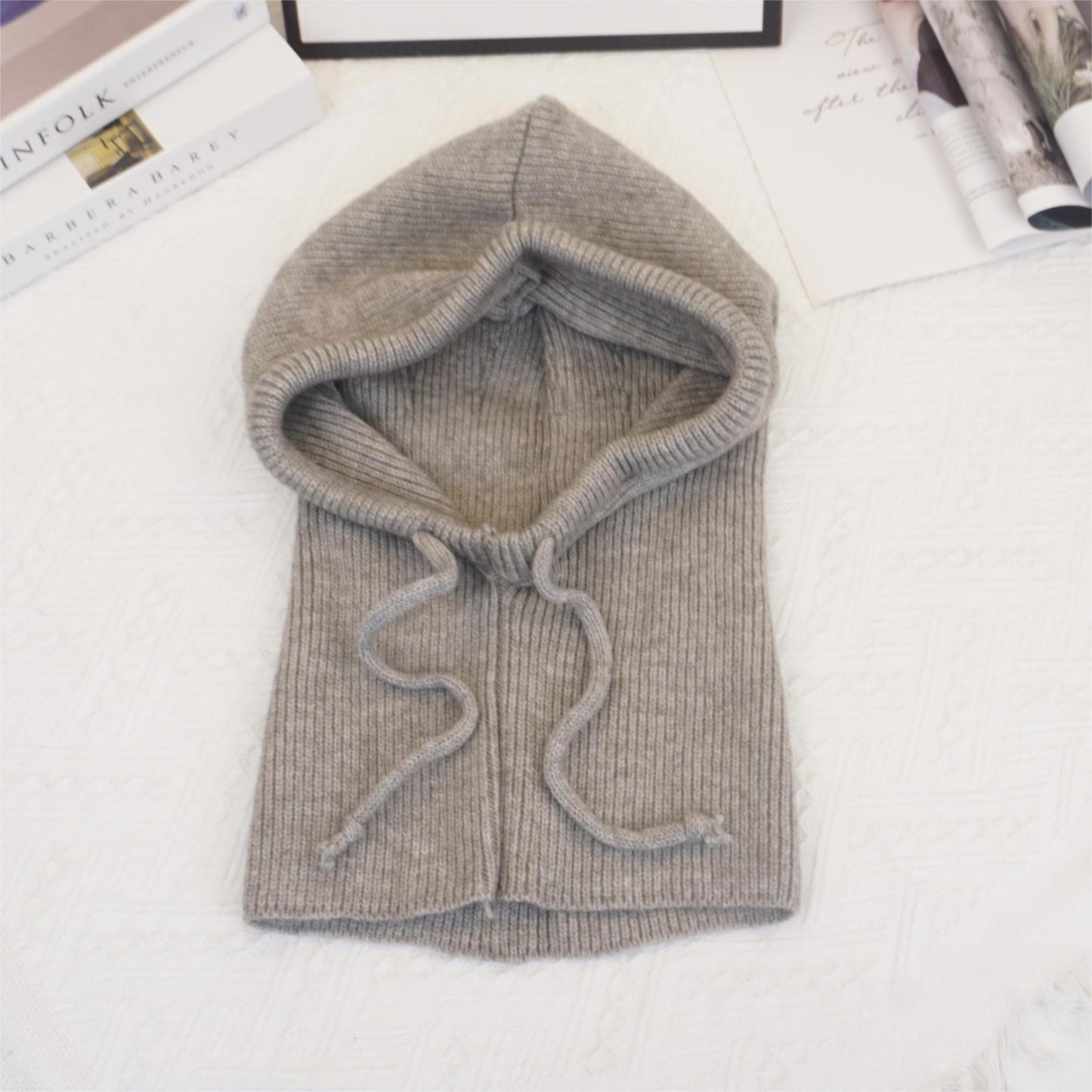 Women’s Knitted Hat Scarf Set – Integrated Yarn Warm Winter Scarf